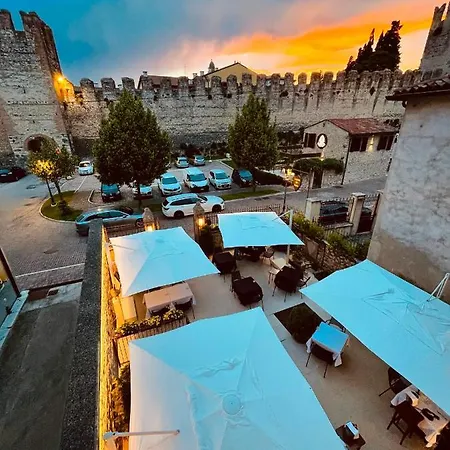 Guest house Lo Scudo 3*