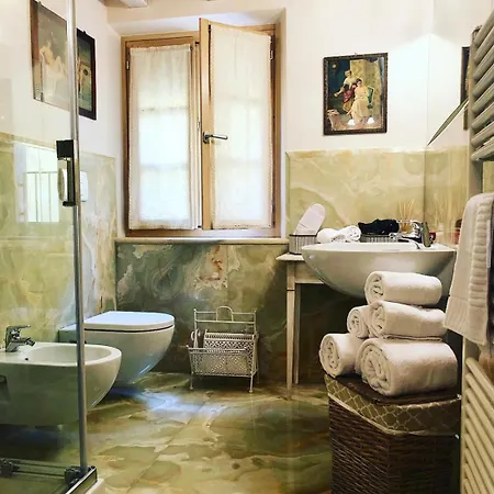 Guest house Lo Scudo 3*